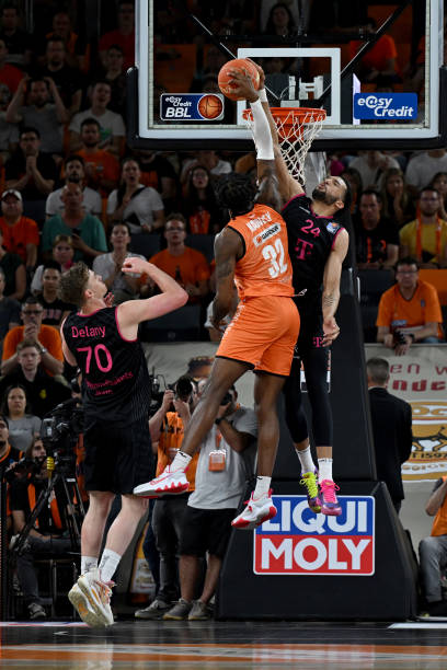 这场比赛中 这场比赛中